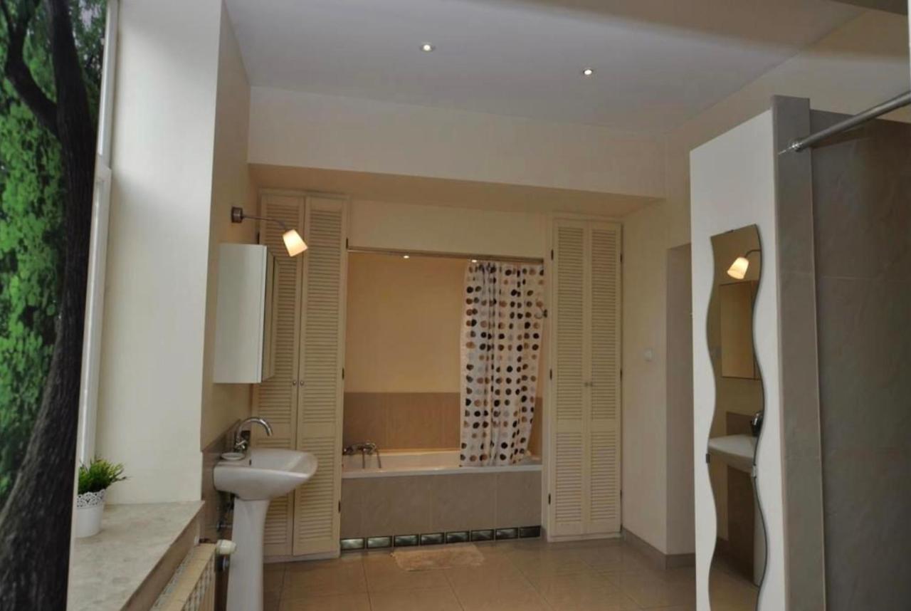 Apartament Dworski Przemysl Przemyśl Exterior foto