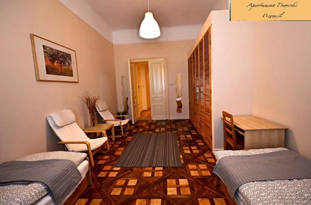 Apartament Dworski Przemysl Przemyśl Exterior foto